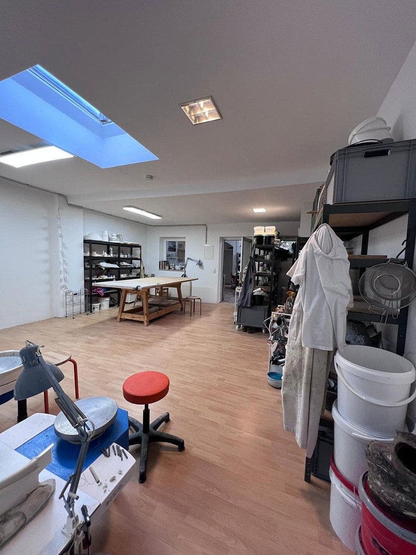 Pronájem nebytového prostoru 178 m², Wahlenstr.22, Köln, Severní Porýní-Vestfálsko Pronájem nebytového prostoru 178 m², Wahlenstr.22, Köln, Severní Porýní-Vestfálsko