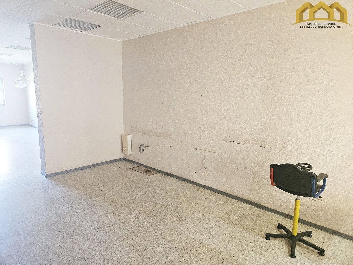 Pronájem kanceláře 141 m², Georg-Schumann-Str. 46, Sangerhausen, Sasko-Anhaltsko Pronájem kanceláře 141 m², Georg-Schumann-Str. 46, Sangerhausen, Sasko-Anhaltsko