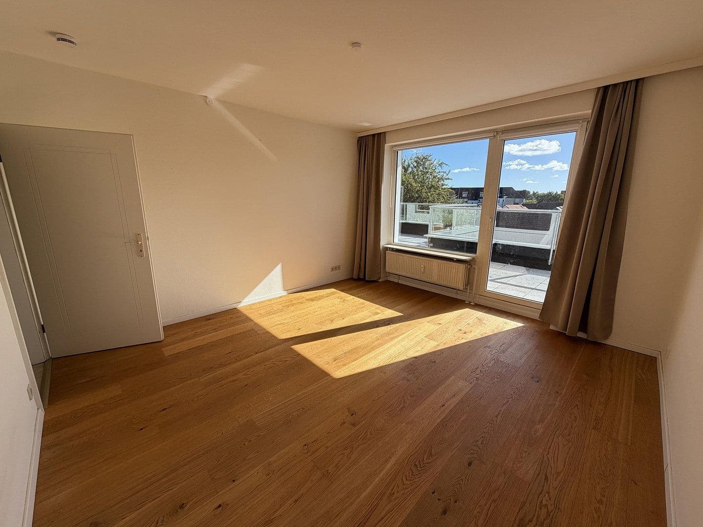 Prodej bytu 4+1 127 m², Bachstr. 5, Flensburg, Šlesvicko-Holštýnsko Prodej bytu 4+1 127 m², Bachstr. 5, Flensburg, Šlesvicko-Holštýnsko