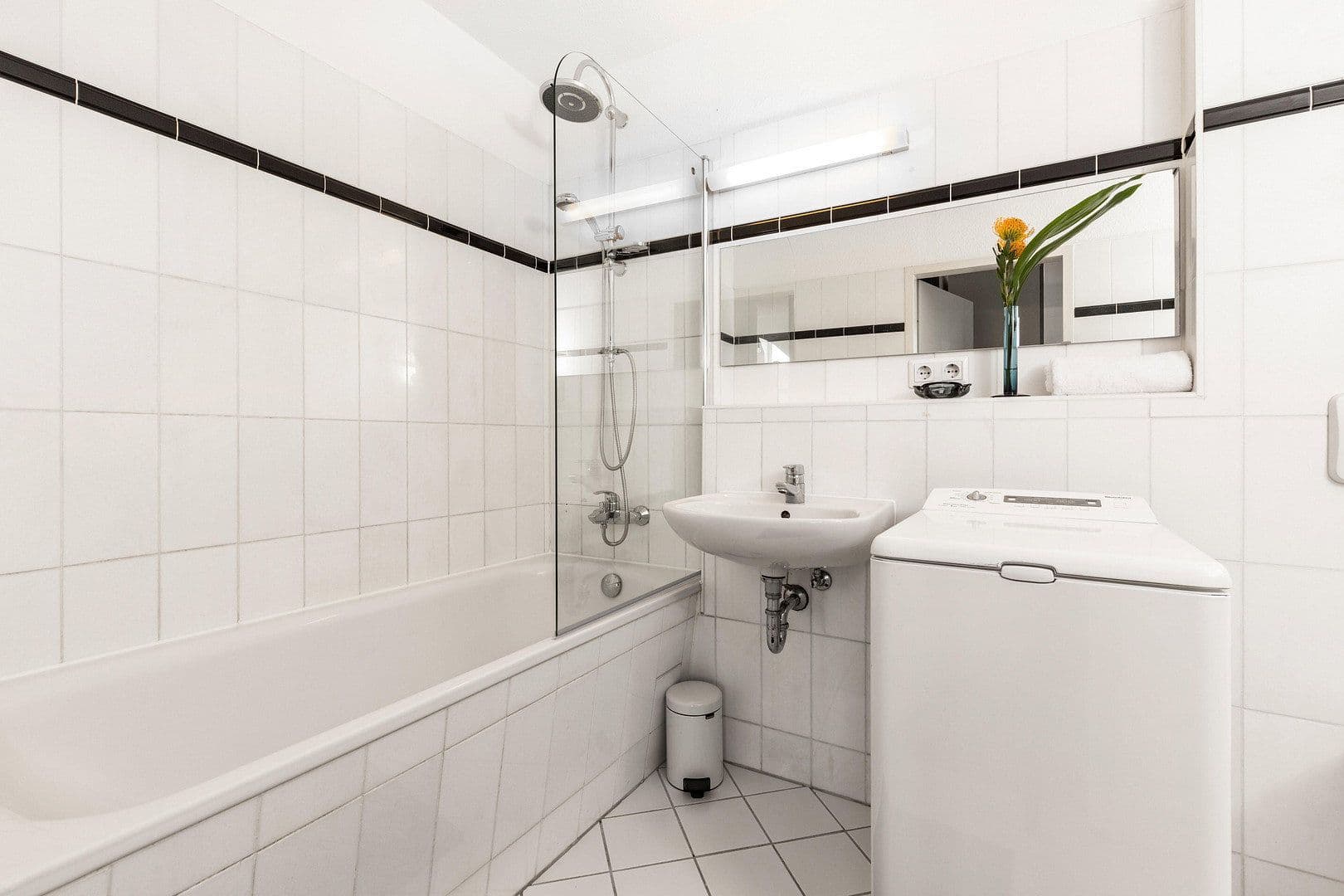 Prodej bytu 1+1 46 m², Kastanienallee 61, Berlin, Berlín Prodej bytu 1+1 46 m², Kastanienallee 61, Berlin, Berlín