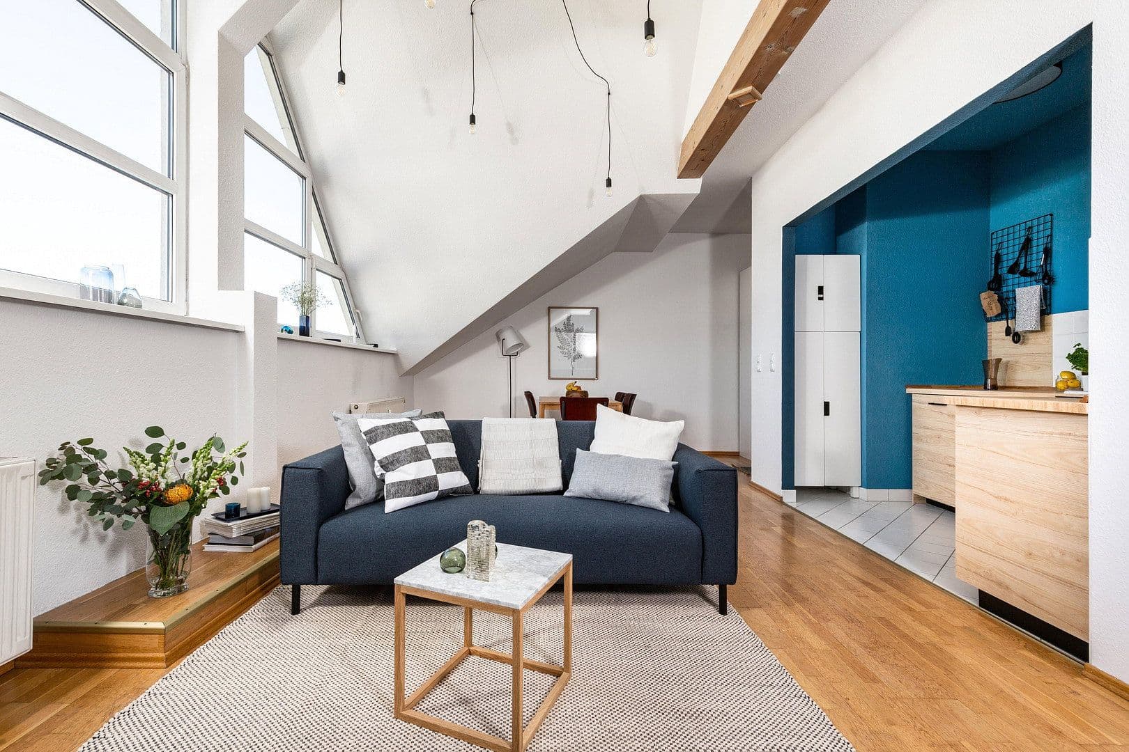 Prodej bytu 1+1 46 m², Kastanienallee 61, Berlin, Berlín Prodej bytu 1+1 46 m², Kastanienallee 61, Berlin, Berlín