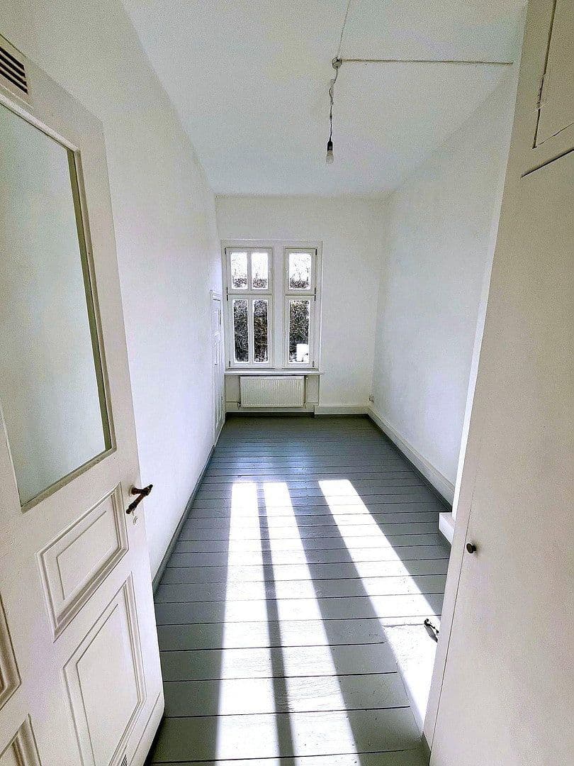 Prodej bytu 2+1 45 m², Schillerpromenade 32, Berlin, Berlín Prodej bytu 2+1 45 m², Schillerpromenade 32, Berlin, Berlín