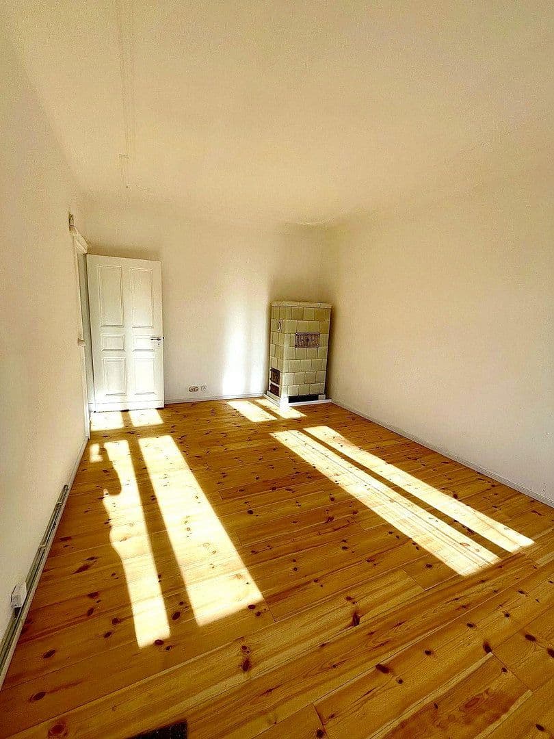 Prodej bytu 2+1 45 m², Schillerpromenade 32, Berlin, Berlín Prodej bytu 2+1 45 m², Schillerpromenade 32, Berlin, Berlín