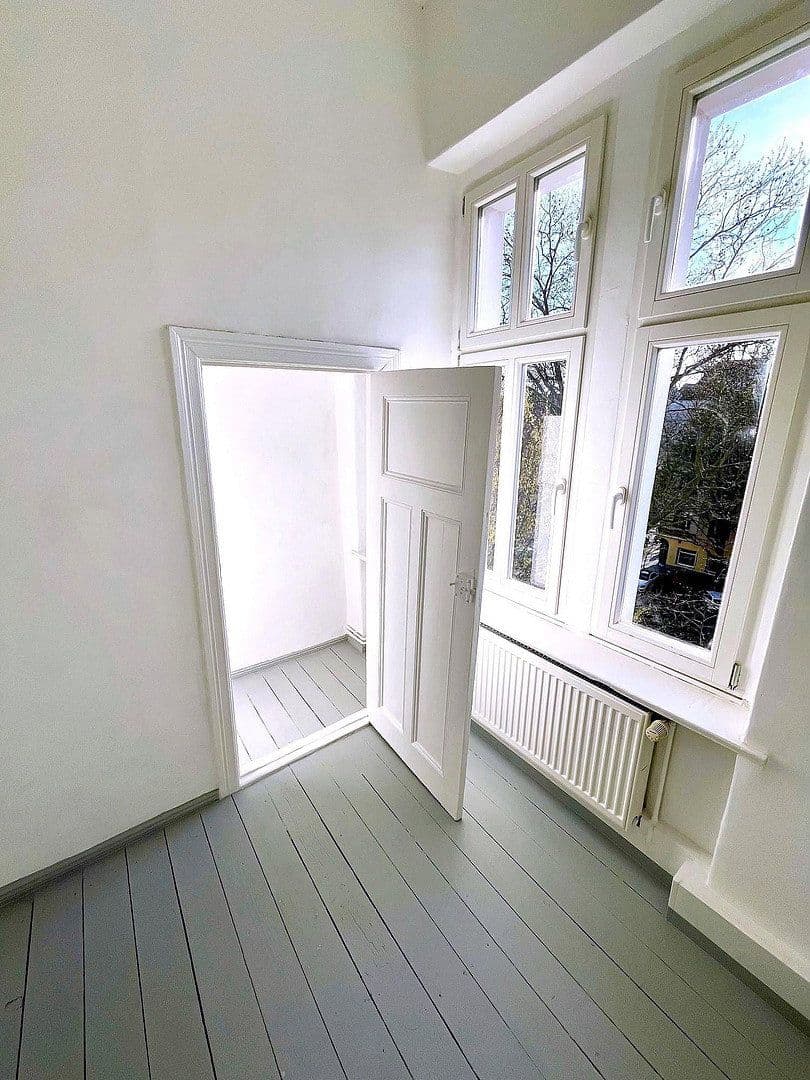 Prodej bytu 2+1 45 m², Schillerpromenade 32, Berlin, Berlín Prodej bytu 2+1 45 m², Schillerpromenade 32, Berlin, Berlín
