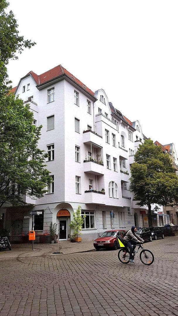 Prodej bytu 2+1 45 m², Schillerpromenade 32, Berlin, Berlín Prodej bytu 2+1 45 m², Schillerpromenade 32, Berlin, Berlín