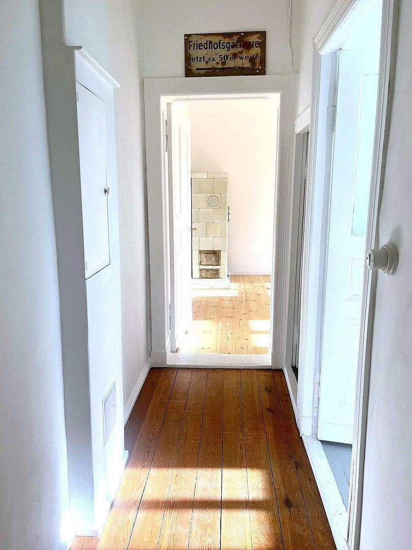 Prodej bytu 2+1 45 m², Schillerpromenade 32, Berlin, Berlín Prodej bytu 2+1 45 m², Schillerpromenade 32, Berlin, Berlín