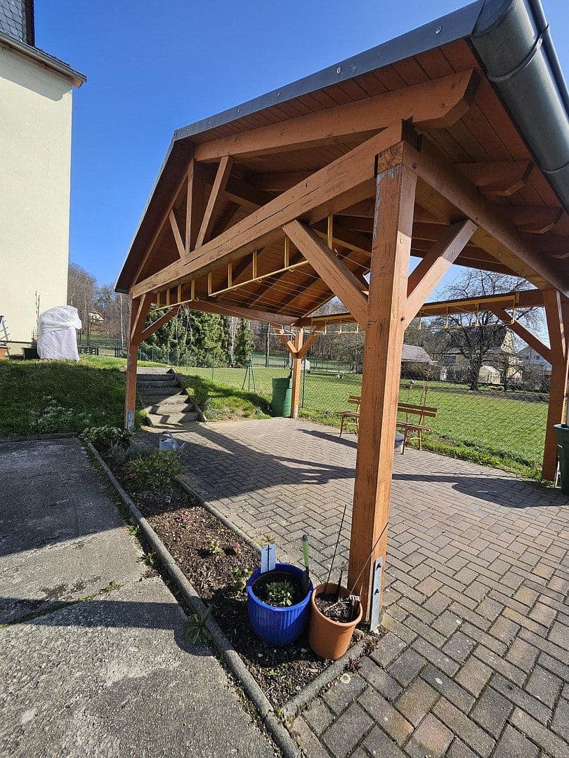 Prodej domu 328 m², pozemek 1.314 m², Grimma, Sasko Prodej domu 328 m², pozemek 1.314 m², Grimma, Sasko