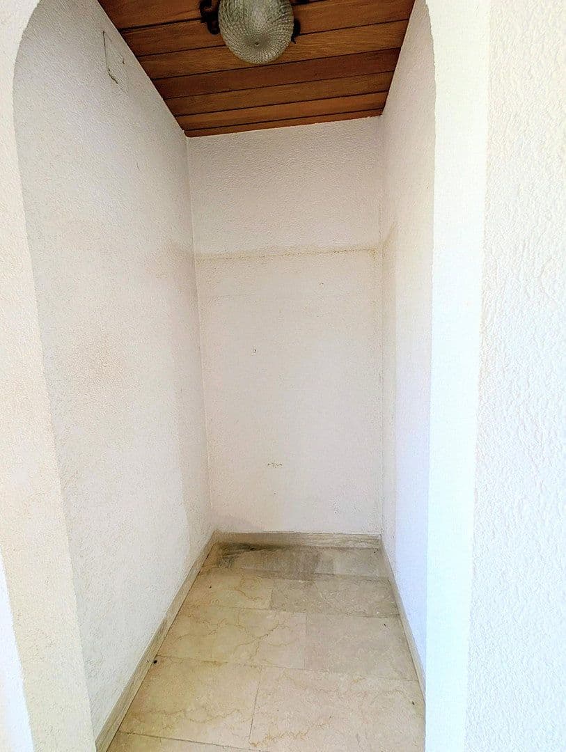 Prodej domu 162 m², pozemek 360 m², Goldbach, Bavorsko Prodej domu 162 m², pozemek 360 m², Goldbach, Bavorsko