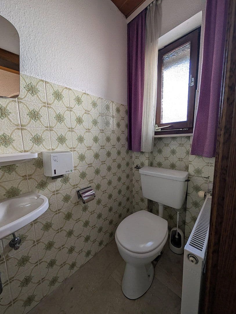 Prodej domu 162 m², pozemek 360 m², Goldbach, Bavorsko Prodej domu 162 m², pozemek 360 m², Goldbach, Bavorsko