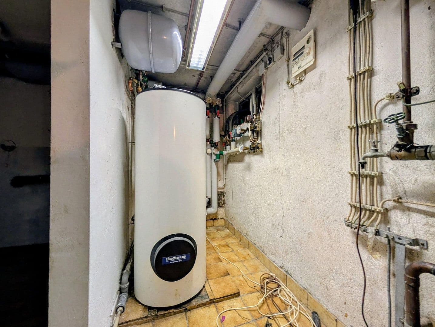 Prodej domu 162 m², pozemek 360 m², Goldbach, Bavorsko Prodej domu 162 m², pozemek 360 m², Goldbach, Bavorsko