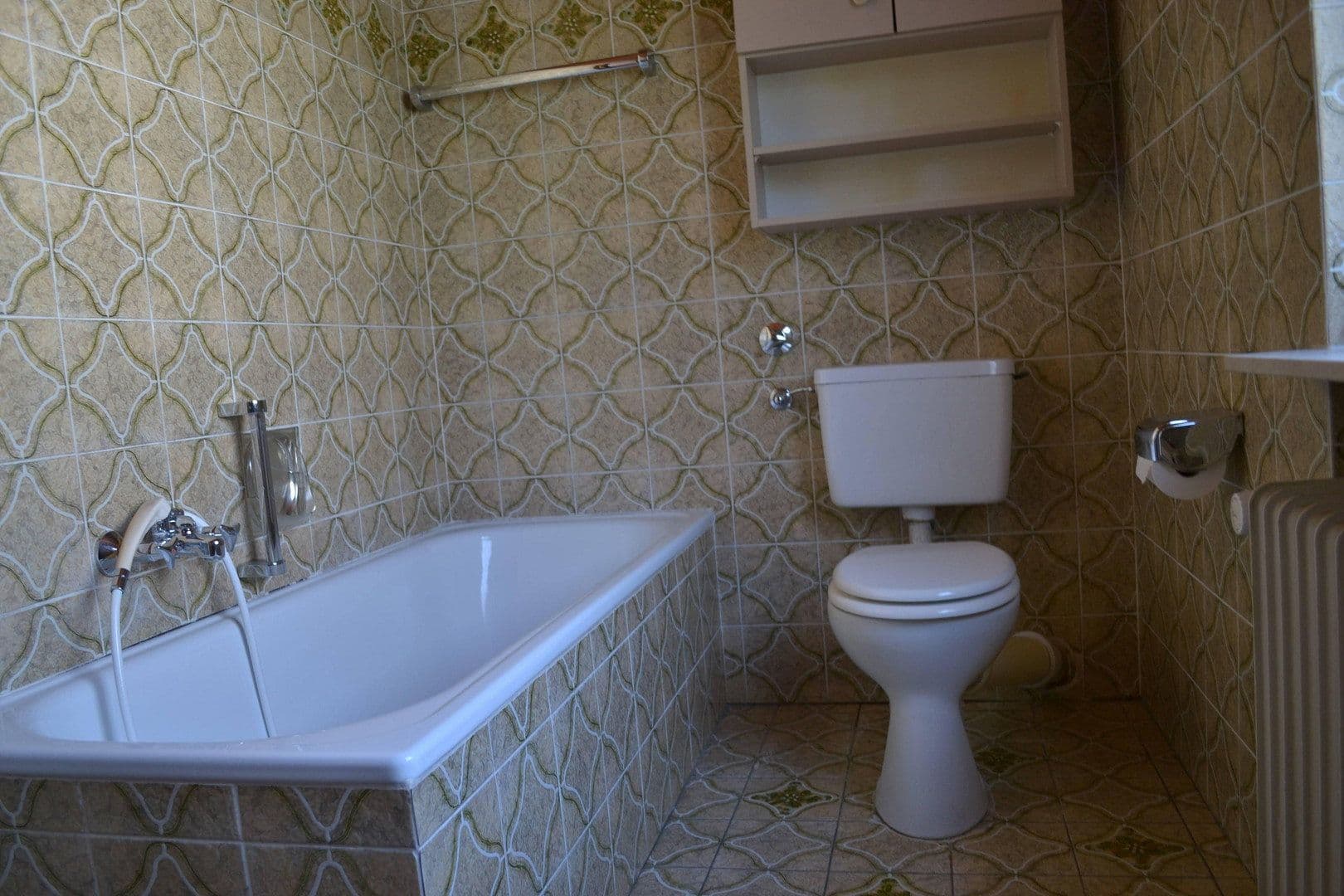 Prodej domu 162 m², pozemek 360 m², Goldbach, Bavorsko Prodej domu 162 m², pozemek 360 m², Goldbach, Bavorsko
