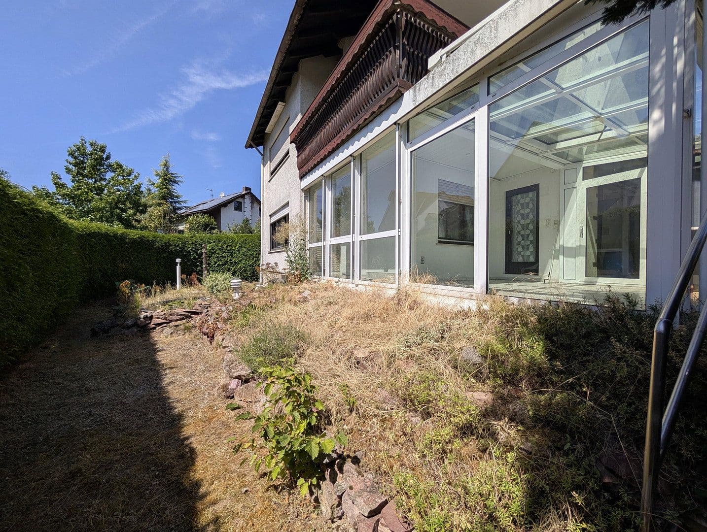 Prodej domu 162 m², pozemek 360 m², Goldbach, Bavorsko Prodej domu 162 m², pozemek 360 m², Goldbach, Bavorsko