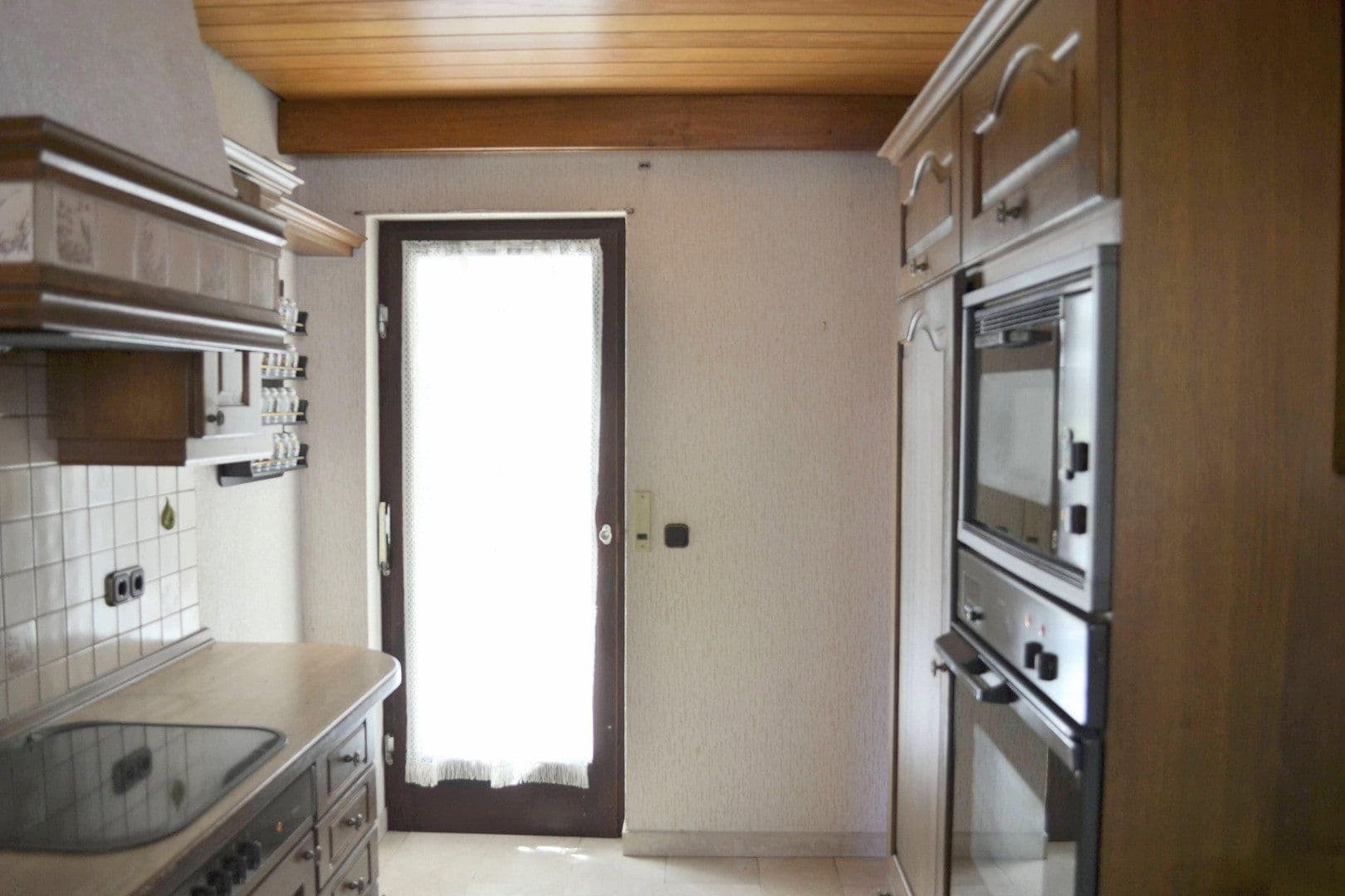 Prodej domu 162 m², pozemek 360 m², Goldbach, Bavorsko Prodej domu 162 m², pozemek 360 m², Goldbach, Bavorsko