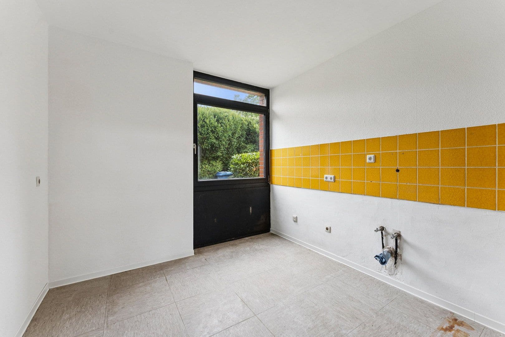 Prodej domu 130 m², pozemek 473 m², Königsbergerstraße, Bovenden, Dolní Sasko Prodej domu 130 m², pozemek 473 m², Königsbergerstraße, Bovenden, Dolní Sasko