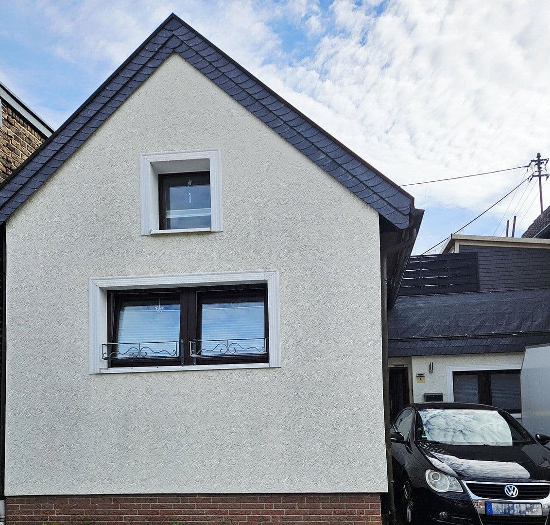Prodej domu 84 m², pozemek 120 m², Niederkassel, Severní Porýní-Vestfálsko Prodej domu 84 m², pozemek 120 m², Niederkassel, Severní Porýní-Vestfálsko