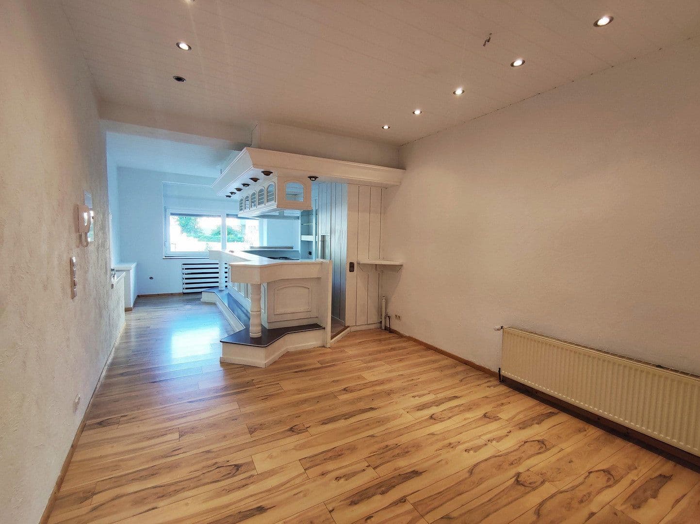 Pronájem bytu 2+1 72 m², Düren, Severní Porýní-Vestfálsko Pronájem bytu 2+1 72 m², Düren, Severní Porýní-Vestfálsko