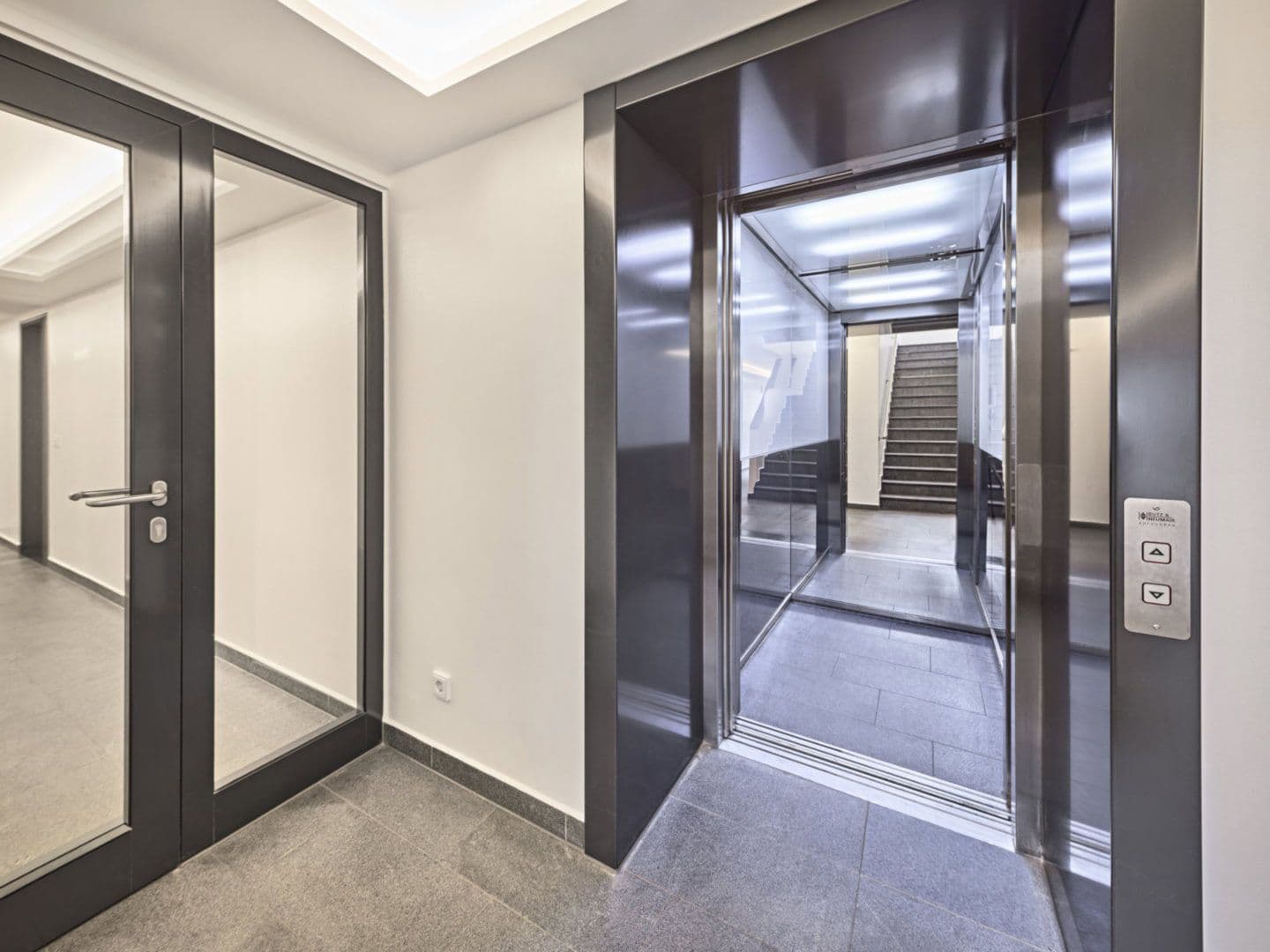 Pronájem bytu 1+1 38 m², Sailerstr., München, Bavorsko Pronájem bytu 1+1 38 m², Sailerstr., München, Bavorsko