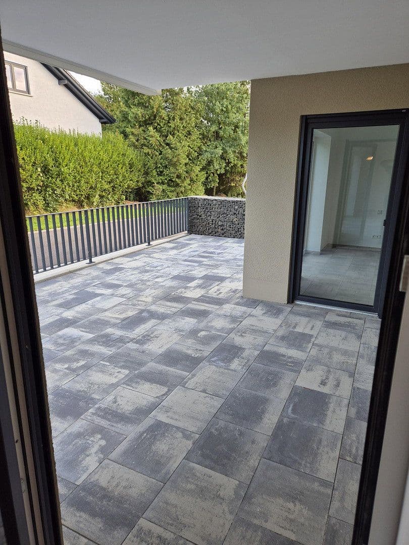 Pronájem bytu 3+1 120 m², Schloßstr. 2G, Wadern, Země Sársko Pronájem bytu 3+1 120 m², Schloßstr. 2G, Wadern, Země Sársko
