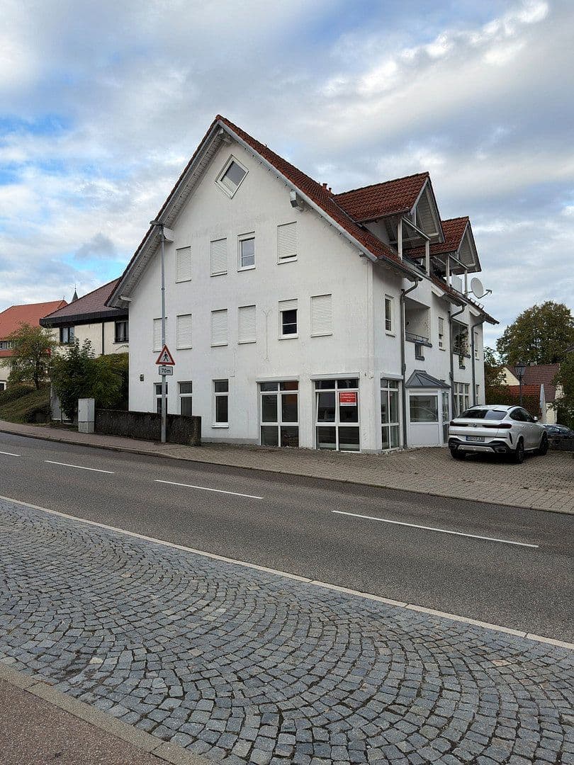 Prodej bytu 2+1 80 m², Mutlangerstraße 9, Spraitbach, Bádensko-Württembersko Prodej bytu 2+1 80 m², Mutlangerstraße 9, Spraitbach, Bádensko-Württembersko