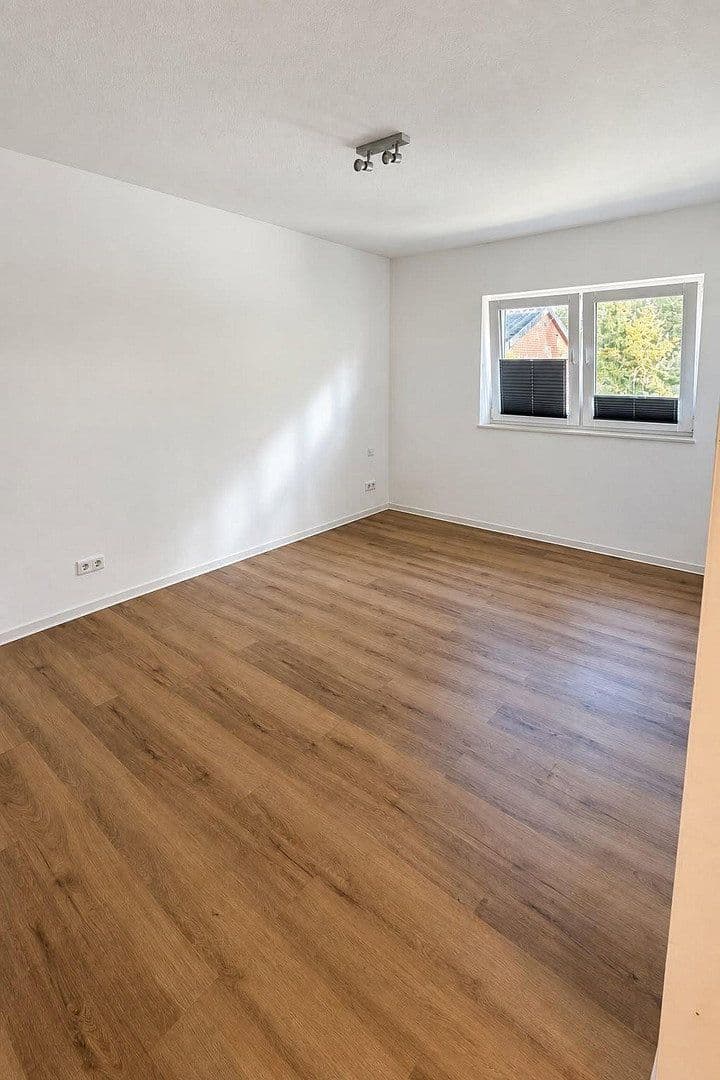 Pronájem bytu 3+1 85 m², Benjesweg 6, Drakenburg, Dolní Sasko Pronájem bytu 3+1 85 m², Benjesweg 6, Drakenburg, Dolní Sasko