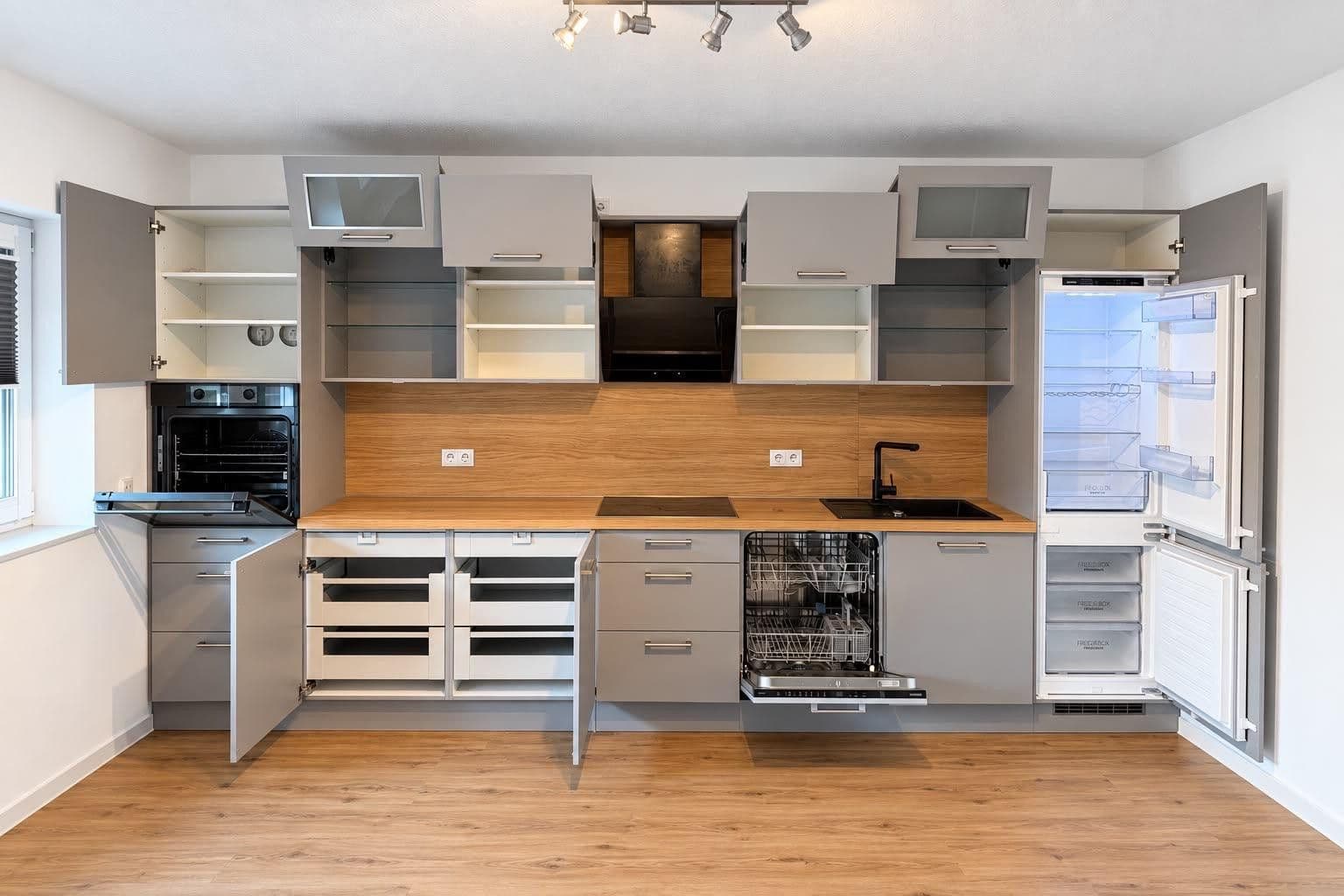 Pronájem bytu 3+1 85 m², Benjesweg 6, Drakenburg, Dolní Sasko Pronájem bytu 3+1 85 m², Benjesweg 6, Drakenburg, Dolní Sasko