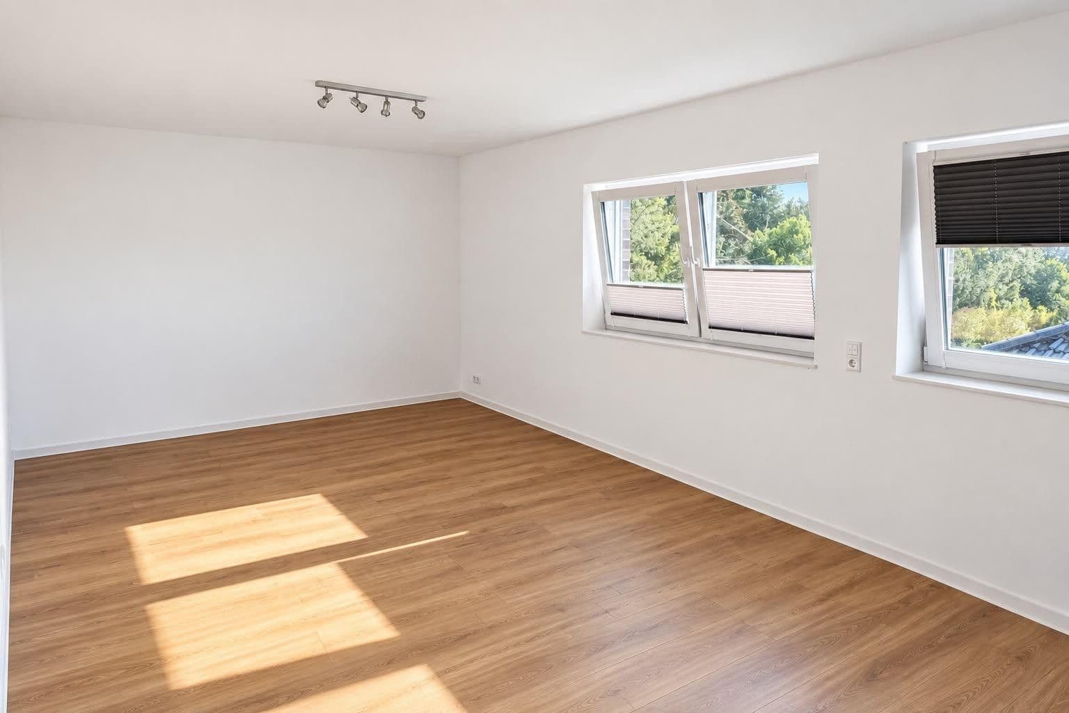 Pronájem bytu 3+1 85 m², Benjesweg 6, Drakenburg, Dolní Sasko Pronájem bytu 3+1 85 m², Benjesweg 6, Drakenburg, Dolní Sasko