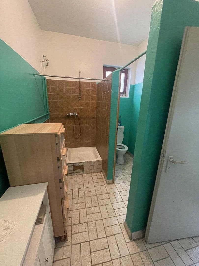 Pronájem nebytového prostoru 30 m², Schwäbisch Gmünd, Bádensko-Württembersko Pronájem nebytového prostoru 30 m², Schwäbisch Gmünd, Bádensko-Württembersko