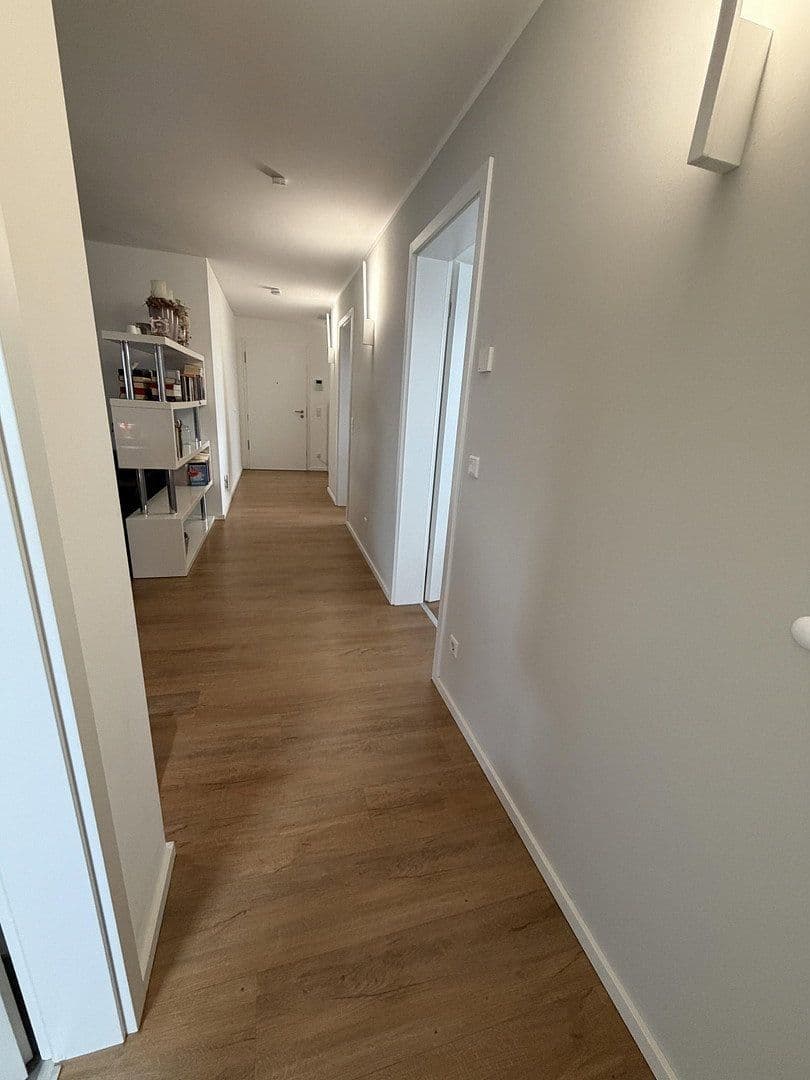 Prodej bytu 3+1 98 m², Duisburg, Severní Porýní-Vestfálsko Prodej bytu 3+1 98 m², Duisburg, Severní Porýní-Vestfálsko
