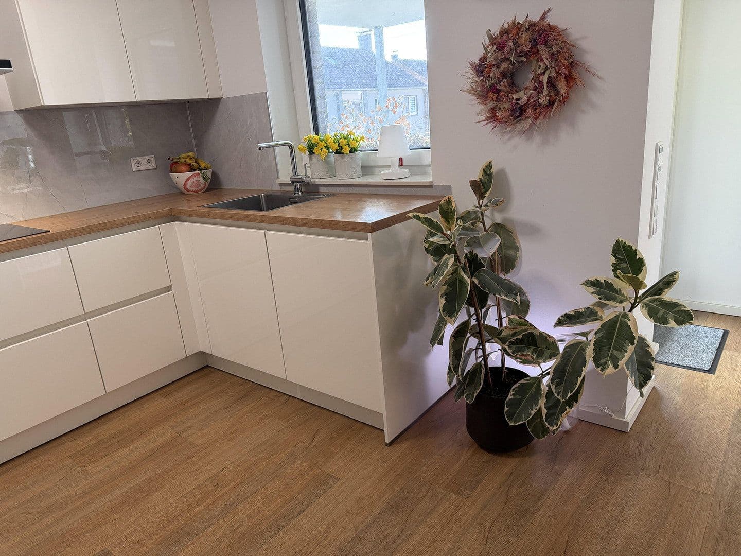 Prodej bytu 3+1 98 m², Duisburg, Severní Porýní-Vestfálsko Prodej bytu 3+1 98 m², Duisburg, Severní Porýní-Vestfálsko