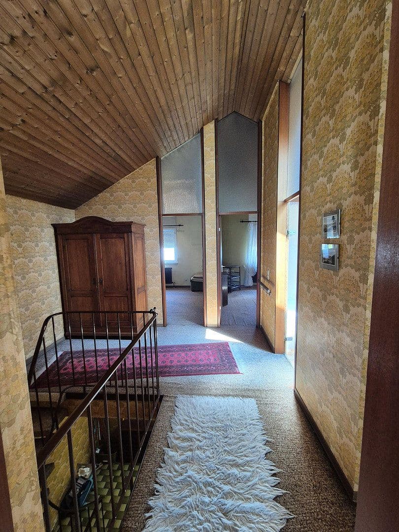 Prodej domu 119 m², pozemek 221 m², Reutlinger Straße 15, Tamm, Bádensko-Württembersko Prodej domu 119 m², pozemek 221 m², Reutlinger Straße 15, Tamm, Bádensko-Württembersko