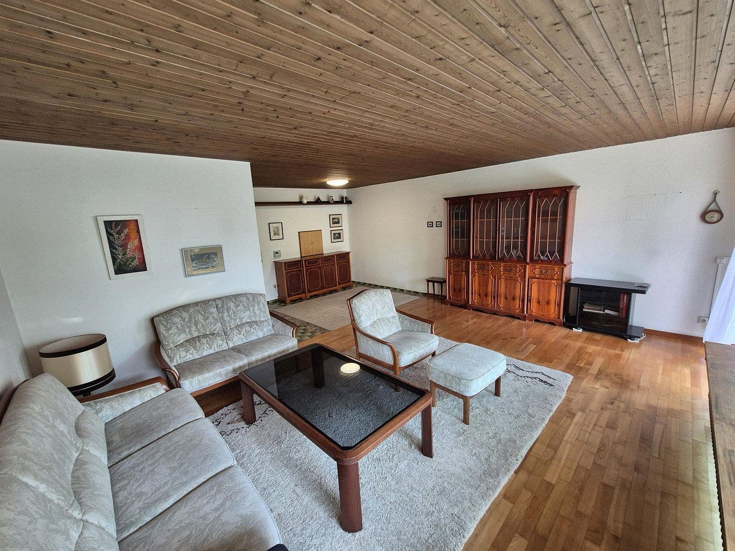 Prodej domu 119 m², pozemek 221 m², Reutlinger Straße 15, Tamm, Bádensko-Württembersko Prodej domu 119 m², pozemek 221 m², Reutlinger Straße 15, Tamm, Bádensko-Württembersko