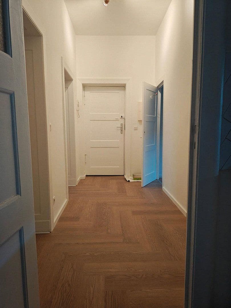 Prodej bytu 3+1 64 m², Köllnische Straße 44, Berlin, Berlín Prodej bytu 3+1 64 m², Köllnische Straße 44, Berlin, Berlín