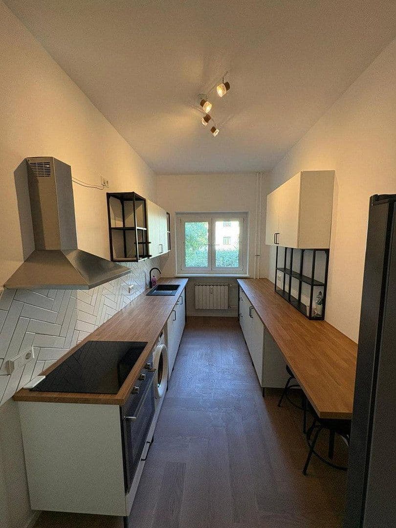 Prodej bytu 3+1 64 m², Köllnische Straße 44, Berlin, Berlín Prodej bytu 3+1 64 m², Köllnische Straße 44, Berlin, Berlín