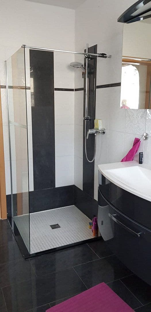 Prodej domu 75 m², pozemek 454 m², Berlin-Altglienicke, Berlín Prodej domu 75 m², pozemek 454 m², Berlin-Altglienicke, Berlín