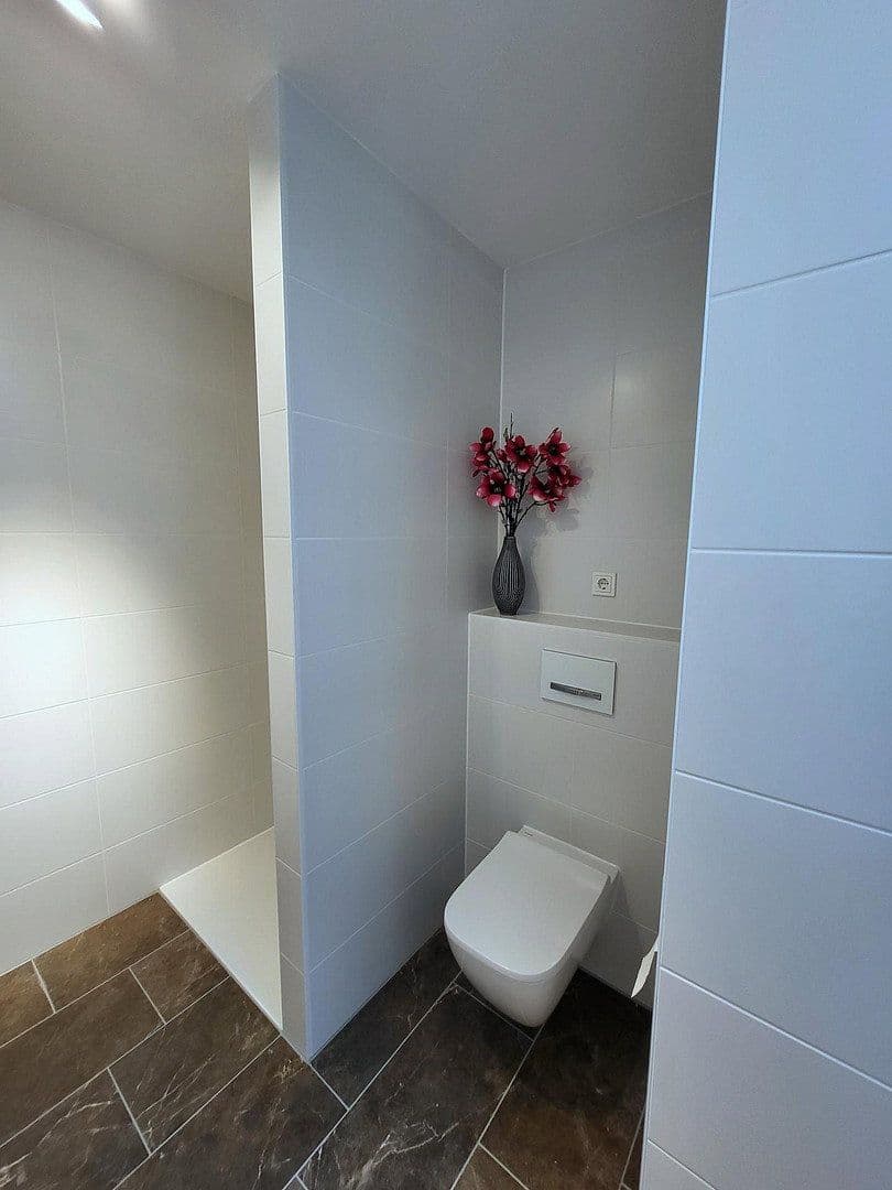 Pronájem bytu 3+1 102 m², In den Akademiegärten 3, Neuhausen auf den Fildern, Bádensko-Württembersko Pronájem bytu 3+1 102 m², In den Akademiegärten 3, Neuhausen auf den Fildern, Bádensko-Württembersko