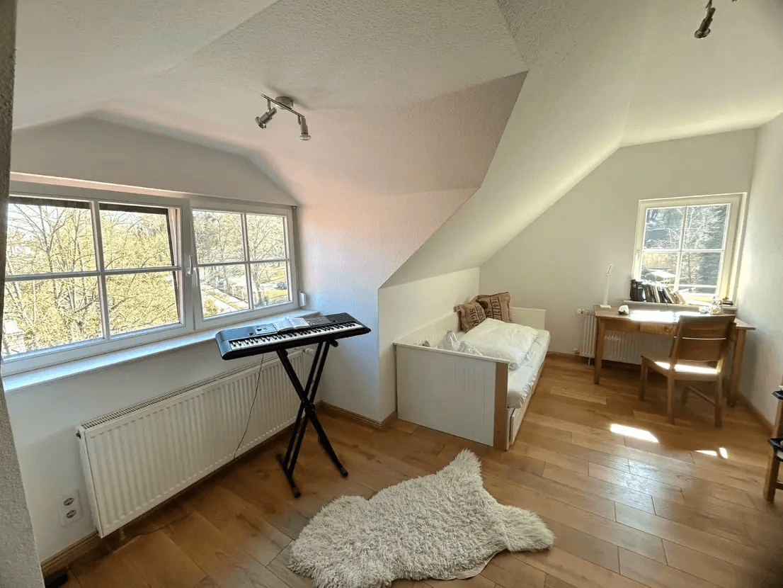Prodej domu 273 m², pozemek 661 m², Buchholzstraße 24, Naumburg (Saale), Sasko-Anhaltsko Prodej domu 273 m², pozemek 661 m², Buchholzstraße 24, Naumburg (Saale), Sasko-Anhaltsko