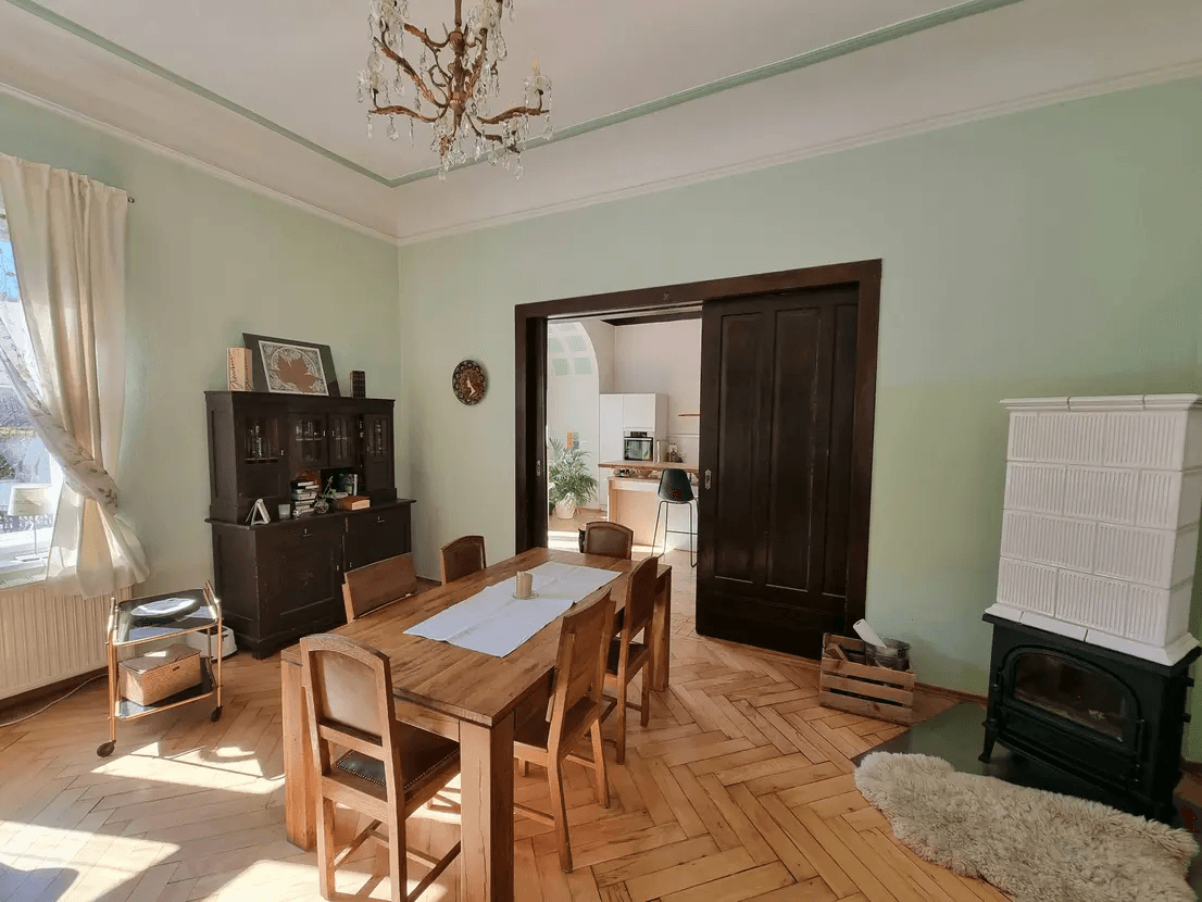 Prodej domu 273 m², pozemek 661 m², Buchholzstraße 24, Naumburg (Saale), Sasko-Anhaltsko Prodej domu 273 m², pozemek 661 m², Buchholzstraße 24, Naumburg (Saale), Sasko-Anhaltsko
