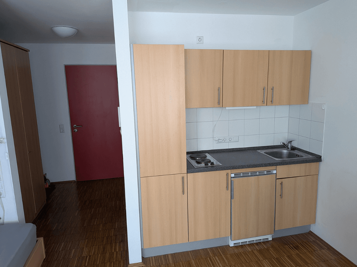Pronájem bytu 1+kk 28 m², Virchowstraße 28-30, Ulm, Bádensko-Württembersko Pronájem bytu 1+kk 28 m², Virchowstraße 28-30, Ulm, Bádensko-Württembersko