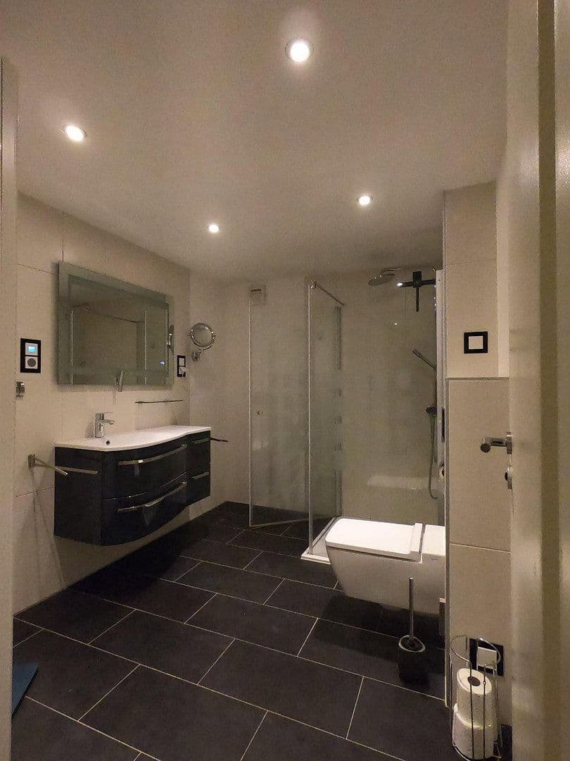 Pronájem bytu 3+kk 115 m², Wiesbaden, Hessen Pronájem bytu 3+kk 115 m², Wiesbaden, Hessen