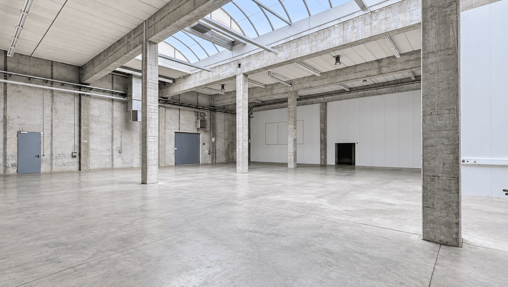 Pronájem nebytového prostoru 22.000 m², Steinbergstr. 3, Leipzig OT Holzhausen, Sasko Pronájem nebytového prostoru 22.000 m², Steinbergstr. 3, Leipzig OT Holzhausen, Sasko