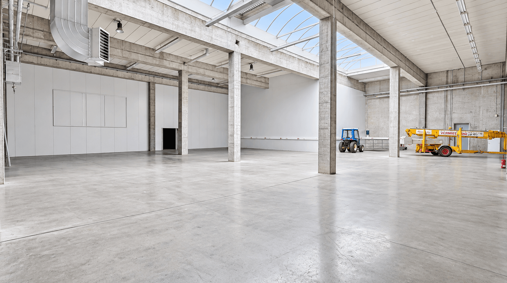 Pronájem nebytového prostoru 22.000 m², Steinbergstr. 3, Leipzig OT Holzhausen, Sasko Pronájem nebytového prostoru 22.000 m², Steinbergstr. 3, Leipzig OT Holzhausen, Sasko