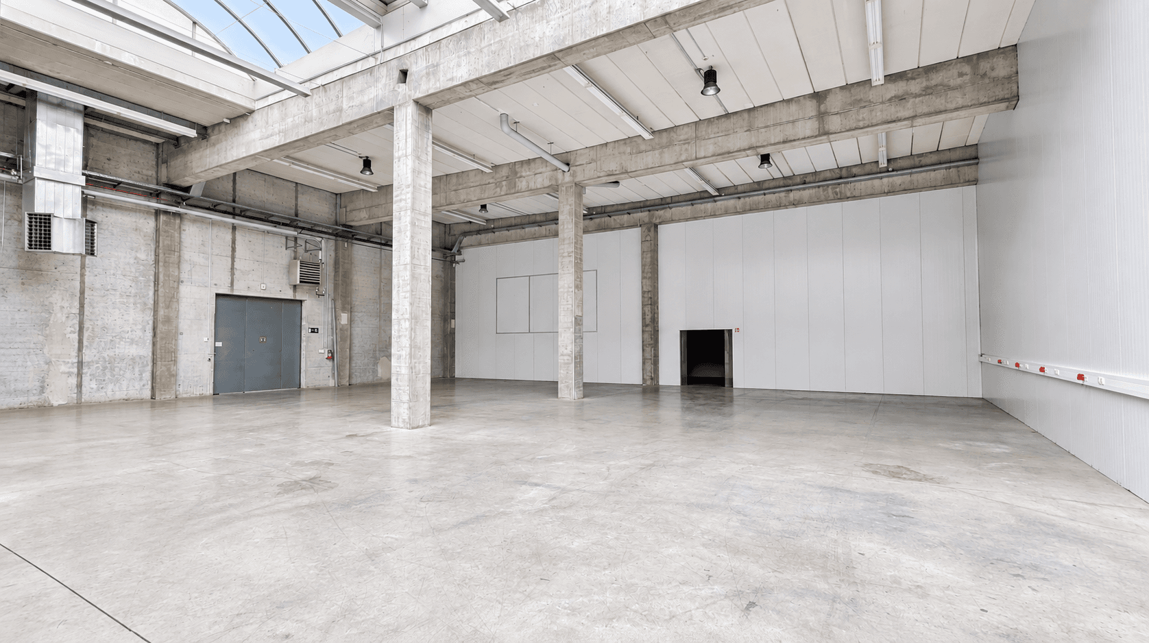 Pronájem nebytového prostoru 22.000 m², Steinbergstr. 3, Leipzig OT Holzhausen, Sasko Pronájem nebytového prostoru 22.000 m², Steinbergstr. 3, Leipzig OT Holzhausen, Sasko