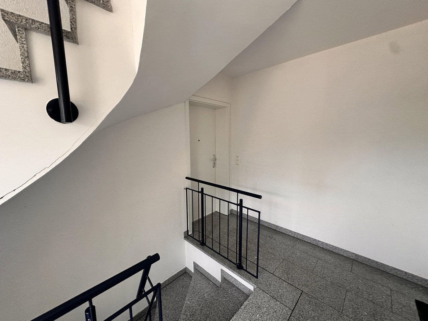 Pronájem bytu 3+1 70 m², Herdweg 2, Erlenbach, Bádensko-Württembersko Pronájem bytu 3+1 70 m², Herdweg 2, Erlenbach, Bádensko-Württembersko