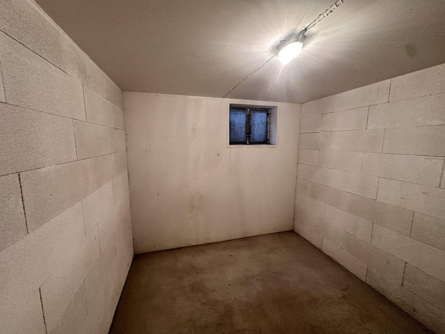Pronájem bytu 3+1 70 m², Herdweg 2, Erlenbach, Bádensko-Württembersko Pronájem bytu 3+1 70 m², Herdweg 2, Erlenbach, Bádensko-Württembersko