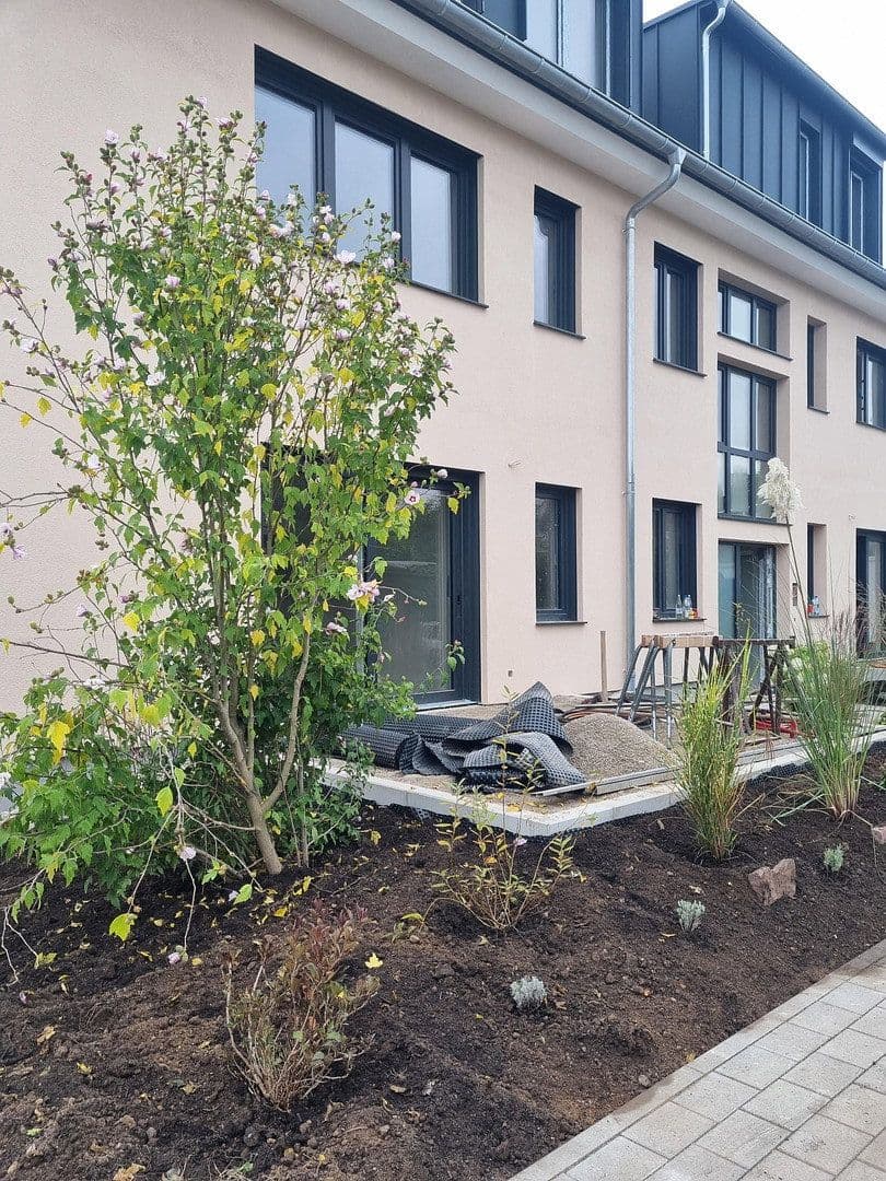 Pronájem bytu 3+1 86 m², Hirschäckerstraße 2, Karlsruhe, Bádensko-Württembersko Pronájem bytu 3+1 86 m², Hirschäckerstraße 2, Karlsruhe, Bádensko-Württembersko