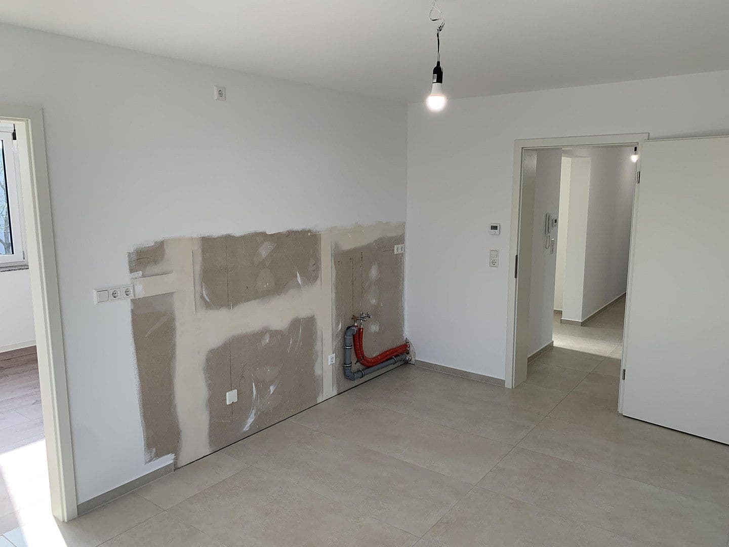 Pronájem bytu 3+1 86 m², Hirschäckerstraße 2, Karlsruhe, Bádensko-Württembersko Pronájem bytu 3+1 86 m², Hirschäckerstraße 2, Karlsruhe, Bádensko-Württembersko