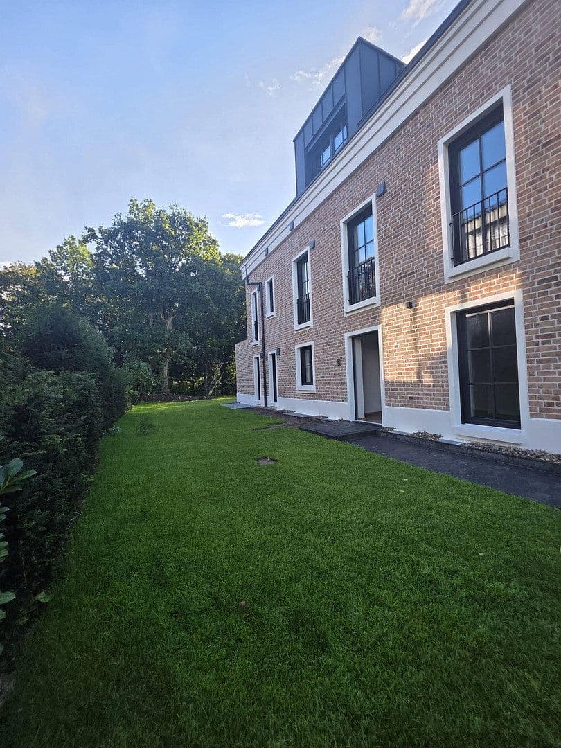 Pronájem bytu 4+1 122 m², Hamburg, Hamburg Pronájem bytu 4+1 122 m², Hamburg, Hamburg