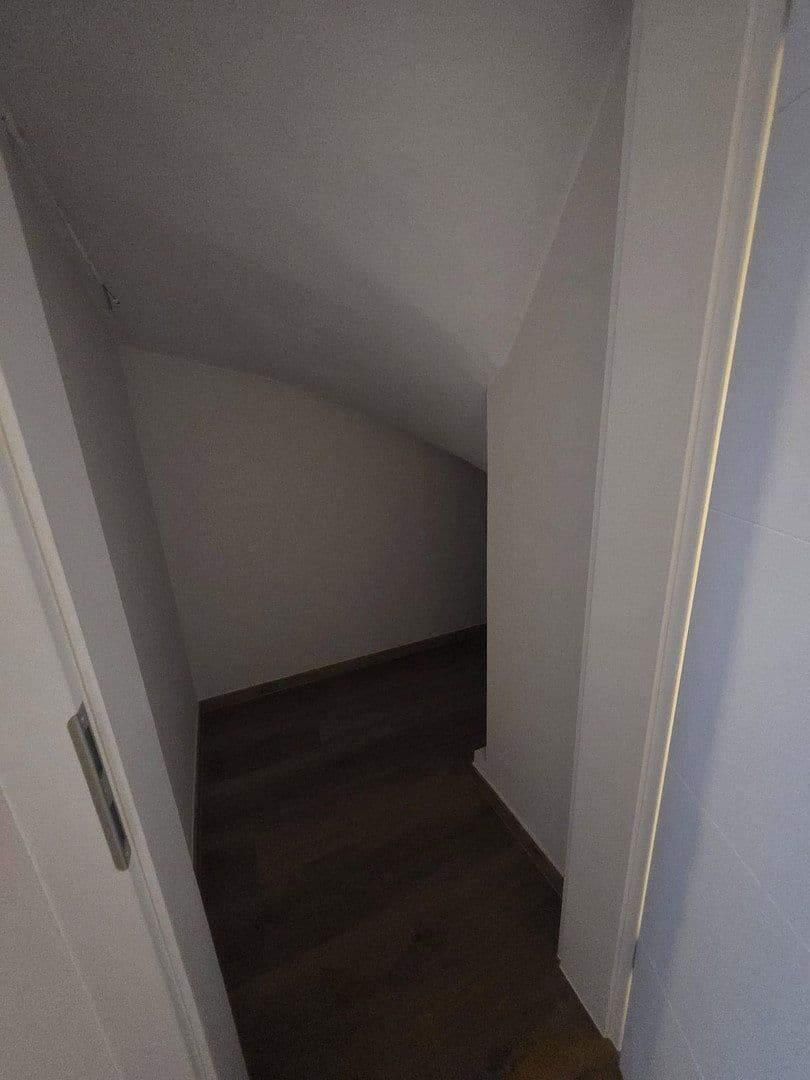 Pronájem bytu 4+1 122 m², Hamburg, Hamburg Pronájem bytu 4+1 122 m², Hamburg, Hamburg