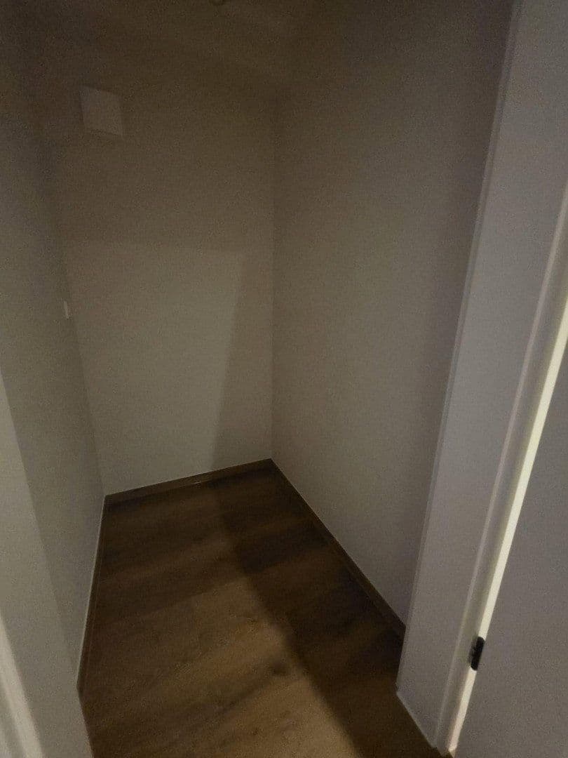 Pronájem bytu 4+1 122 m², Hamburg, Hamburg Pronájem bytu 4+1 122 m², Hamburg, Hamburg