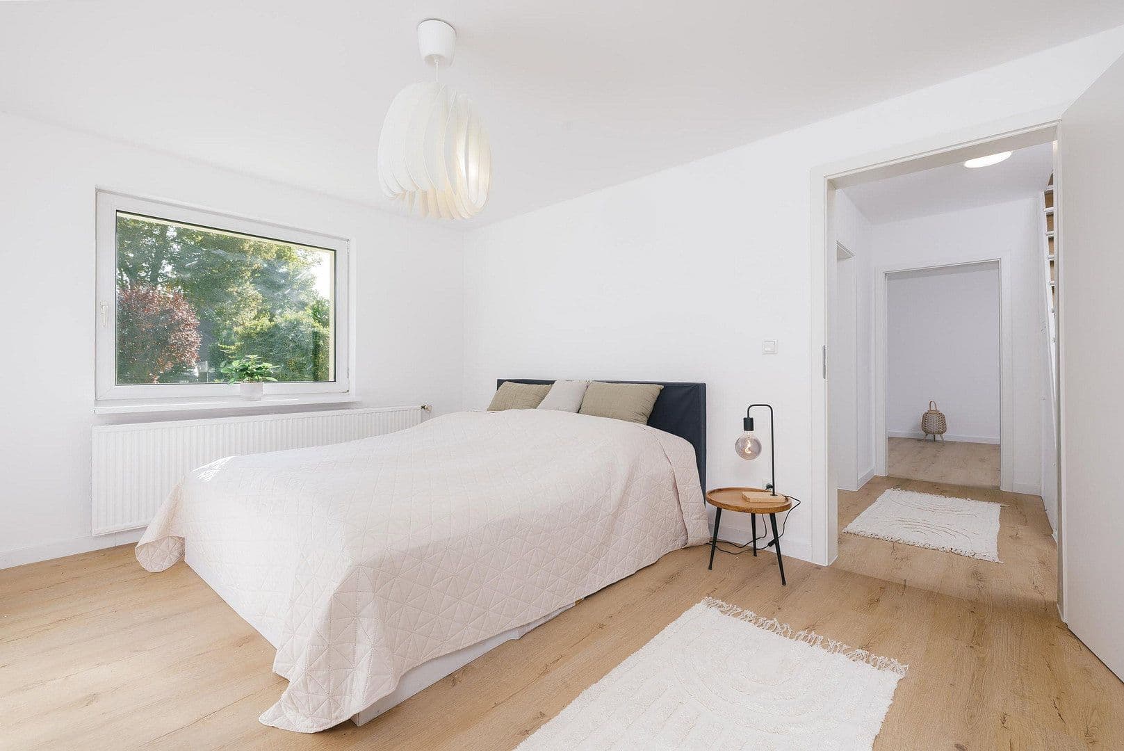 Prodej domu 104 m², pozemek 1.140 m², Falkensee, Braniborsko Prodej domu 104 m², pozemek 1.140 m², Falkensee, Braniborsko
